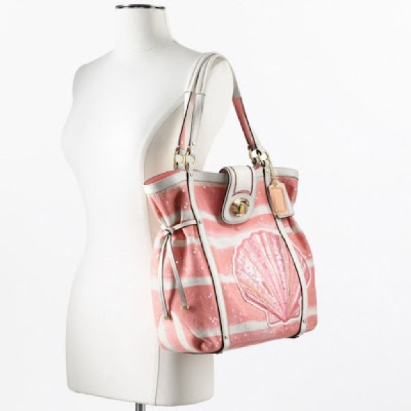 RARE NWOT COACH 19576 AUDREY MOTIF CANVAS
SEASHELL MEDIUM CINCHED TOTE - Picture 3 of 11